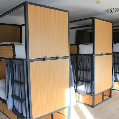 Vandrerhjem Alianca Cafe & Angra do Heroísmo