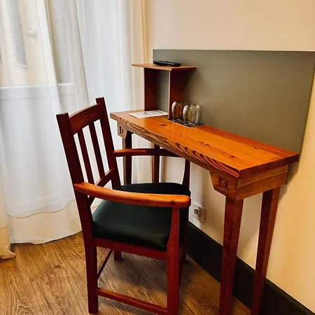 Vandrerhjem Alianca Cafe & Angra do Heroísmo