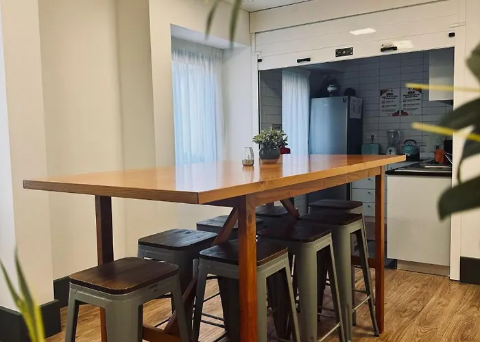 Alianca Cafe & Hostel