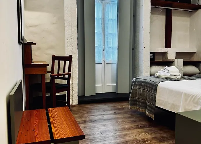 Alianca Cafe & Hostel *