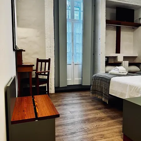 Alianca Cafe & Hostel *