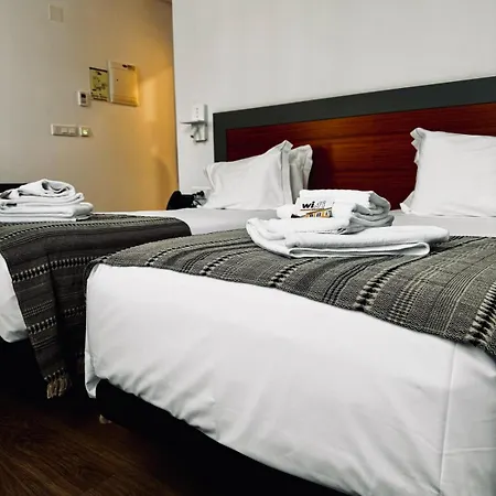 Hostel Alianca Cafe & Angra do Heroísmo